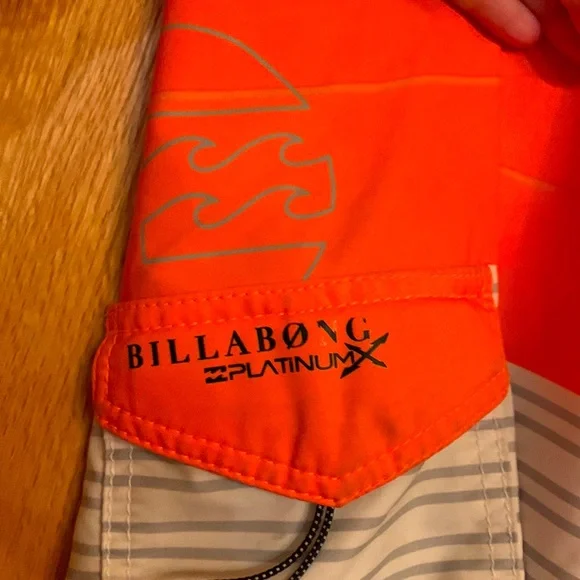 Billabong 32 PX3 recycled Platinum stretch cargo 22” board shorts swim trunks